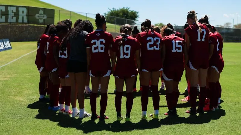 Aggies Drop Nonconference Finale Against Lumberjacks