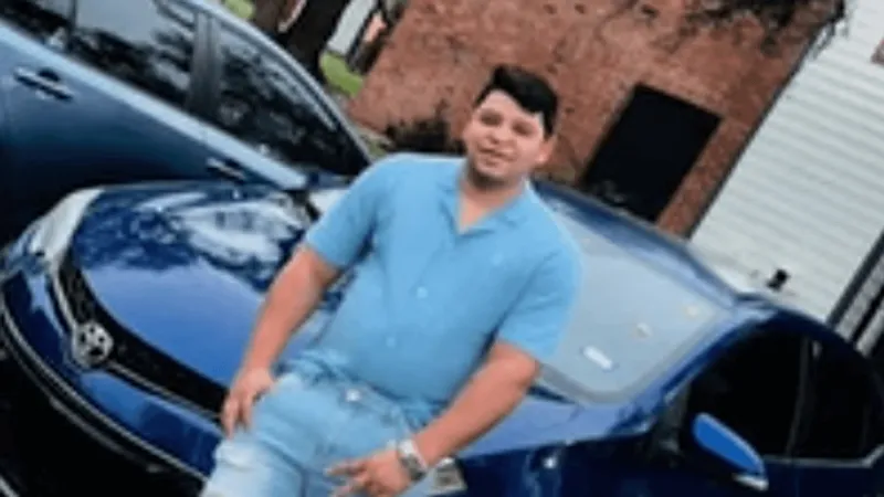 Man shot by ICE agent in Austin now held at Pearsall detention facility, sources say