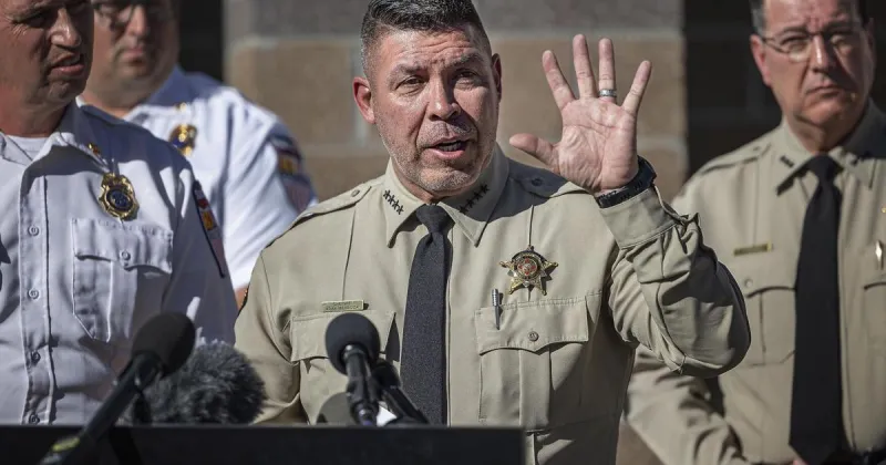 Santa Fe interim police chief Valdez, outgoing Sheriff Mendoza named finalists for chief role