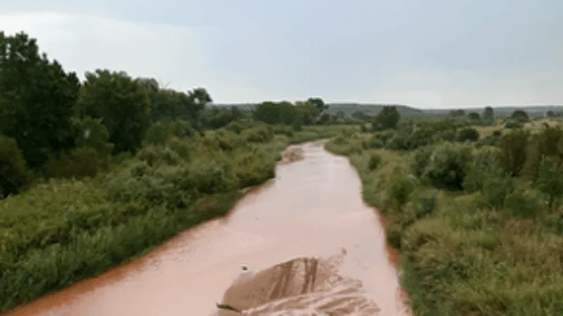 Officials urge caution at Canadian River as rain raises water levels