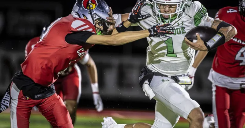 Cardinals use turnovers, composure to hold off Elks in 1-3A thriller
