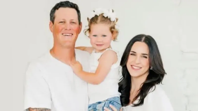 GoFundMe launched for wife, daughter of Clovis lineman electrocuted while restoring power