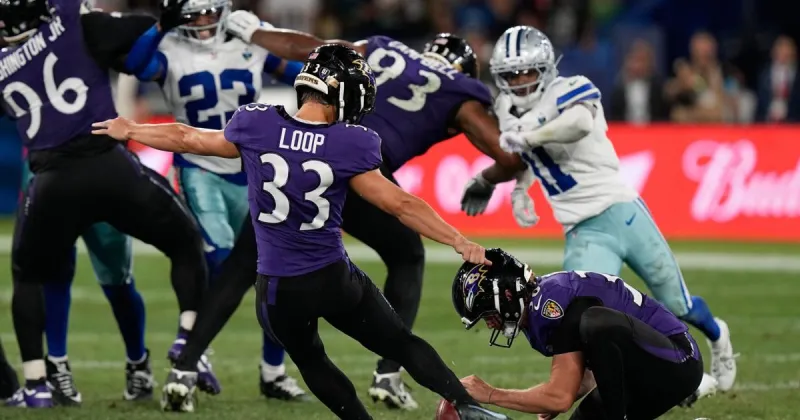 Jackson's pass, alert timeout call lead to Loop's 56-yard field goal as Ravens beat Cowboys 34-31