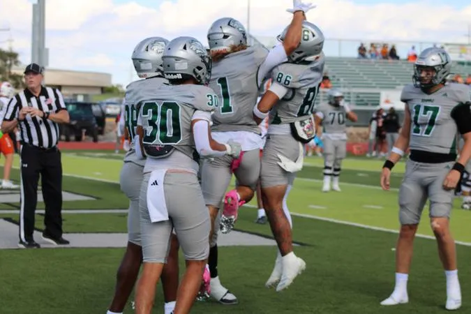 Greyhound Football looks to pick up first win at Sul Ross State