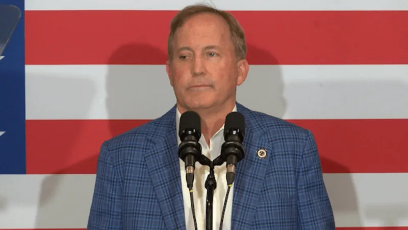 Ken Paxton rallies supporters in Amarillo ahead of November election