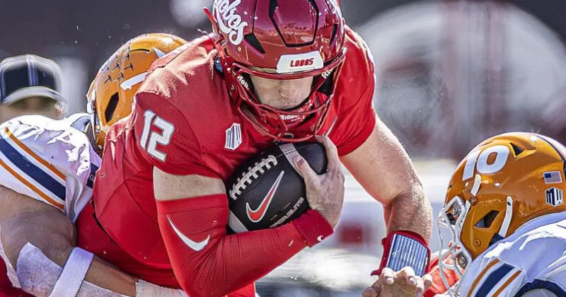 Lobos smack UTEP 61-7