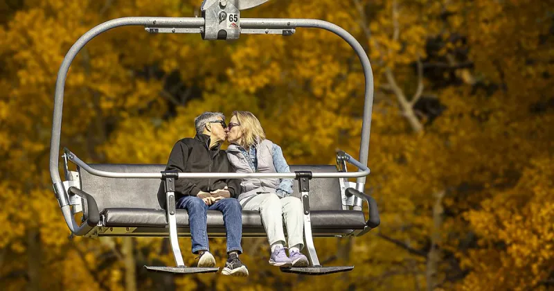 Santa Fe aspens draw crowds, though impacts from drought, frost possible