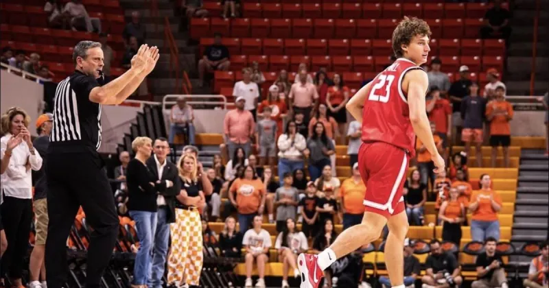 Lobos open preseason with 99-89 win over Oklahoma State
