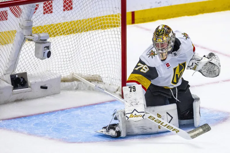 Carter Hart stays hot as Golden Knights steal WCF opener on the road