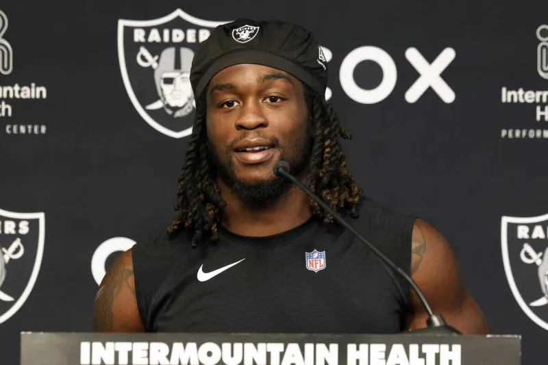 Raiders coach Klint Kubiak believes system can 'get more out of' Ashton Jeanty