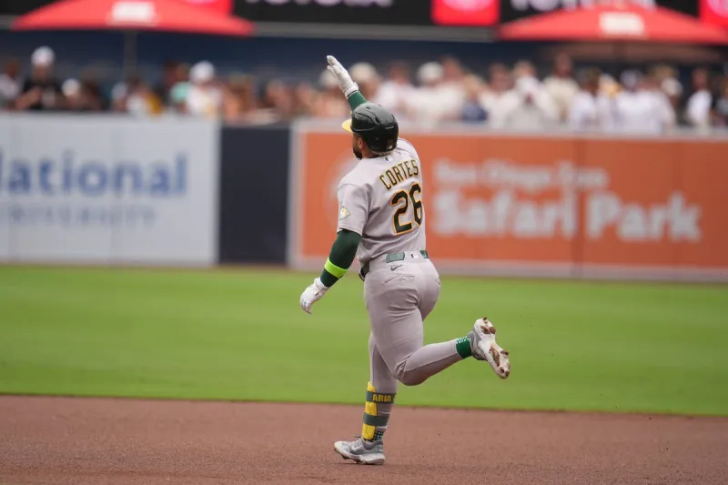A's beat Padres as Cortes homers, Kurtz reaches base for 47th straight game