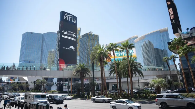 Guest hits $2 million-plus jackpot at Las Vegas Strip resort