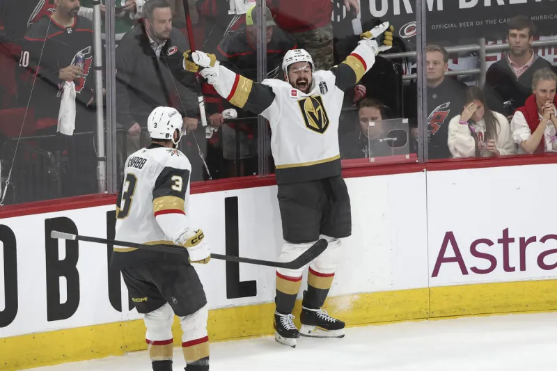 Weathering the storm: Knights overcome slow start, steal Game 1 of Stanley Cup Final