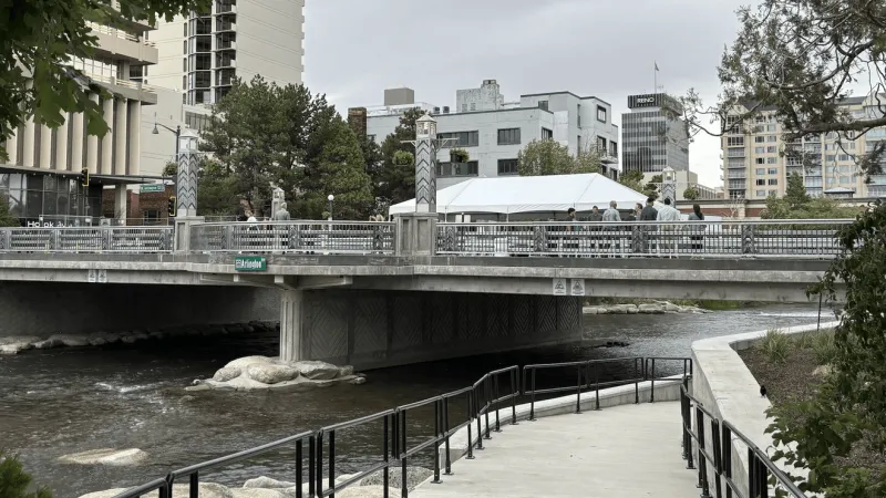 Local leaders celebrate completion of Arlington Avenue Bridges project