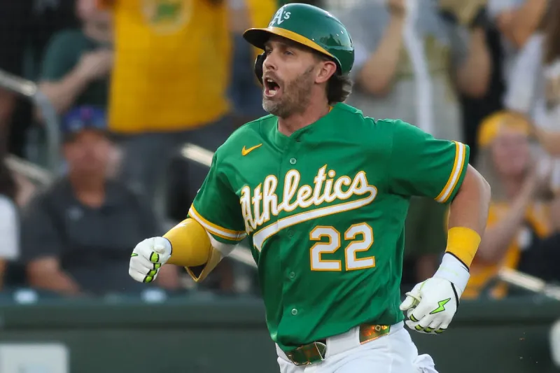 Nick Kurtz and Jeff McNeil power the A's to an 11-2 victory over the struggling Pirates