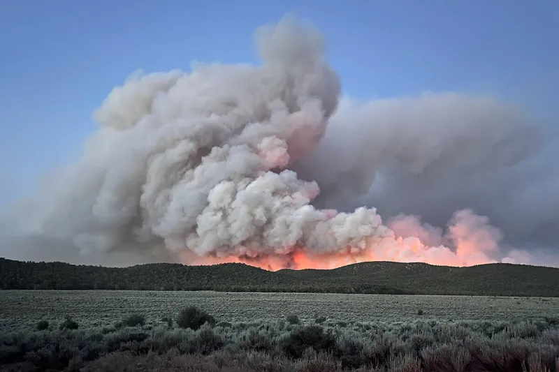 Zero containment reported for 2 lightning-caused wildfires in Nevada