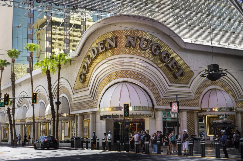 Fertitta executives share details on Caesars deal during licensure hearing