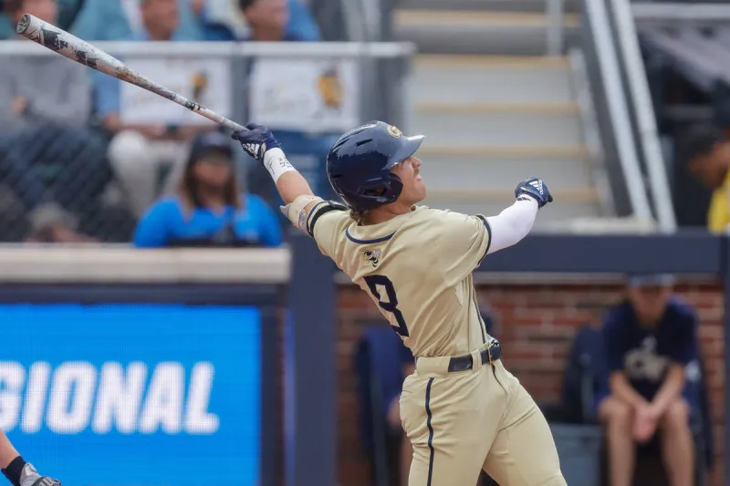 A's take Georgia Tech slugger with No. 8 pick in MLB draft
