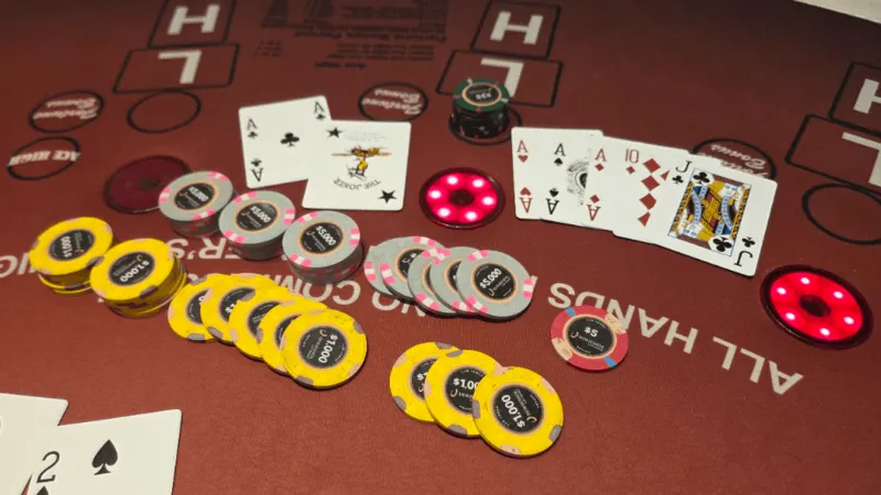Los Angeles visitor hits $118,005 progressive jackpot at Horseshoe Las Vegas