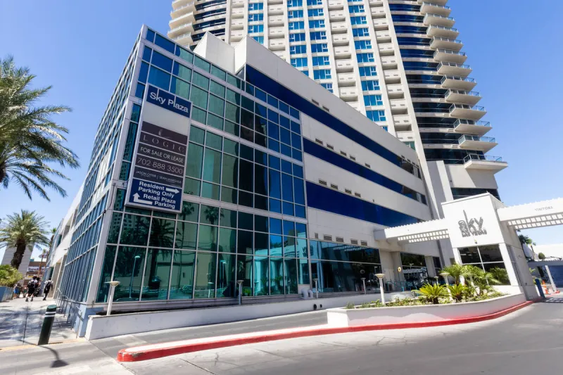 Shuttered retail property on Strip sells to new landlord