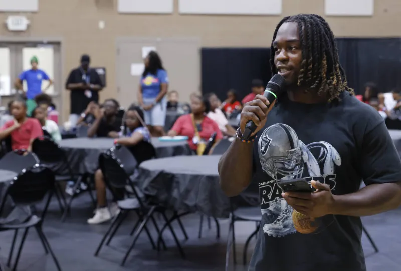 Ashton Jeanty gives back to community ahead of 2nd season with Raiders