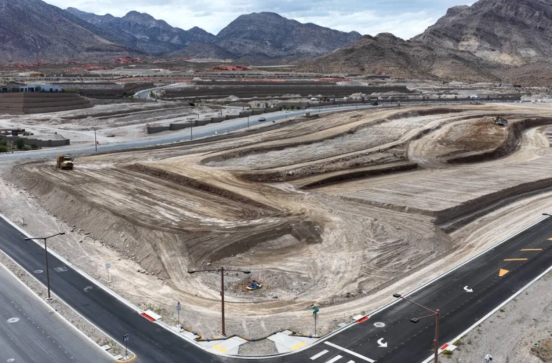 'Builders will pay a premium': Summerlin developer sells land at even higher prices