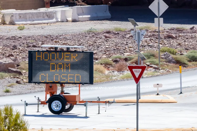 Visitors turned away as Hoover Dam remains closed with no reopening date