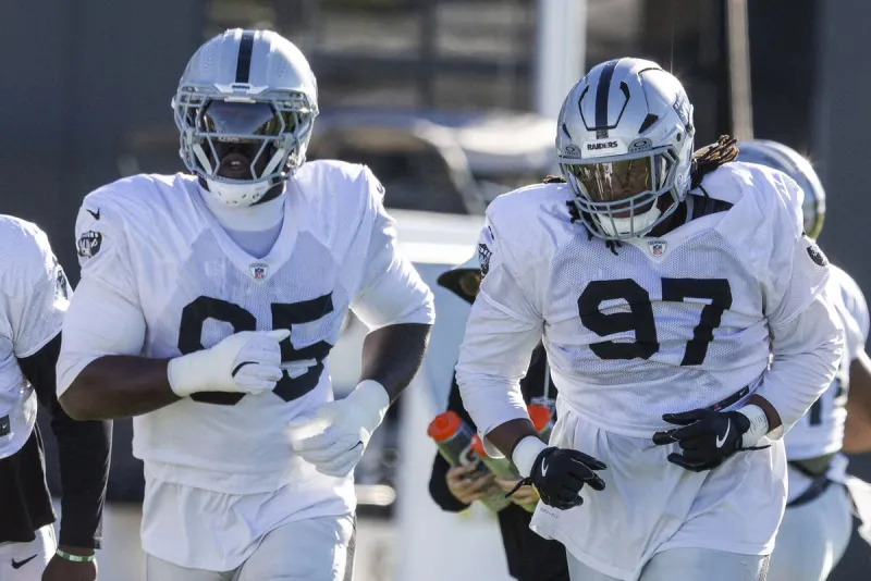Raiders relying on cohesion, depth at defensive tackle