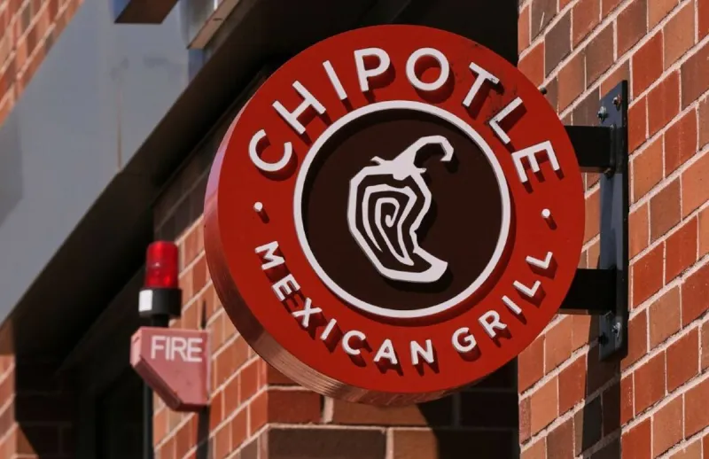 Chipotle pulls jalapeos from restaurants amid salmonella outbreak