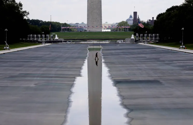 Trump pushes ahead on false claims that Reflecting Pool was vandalized