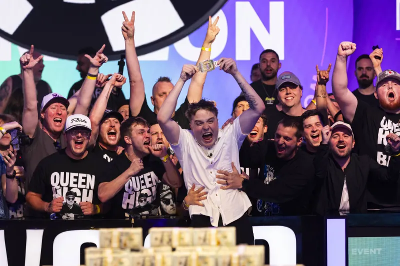 Washington poker pro, 22, captures WSOP Main Event title, $10M prize