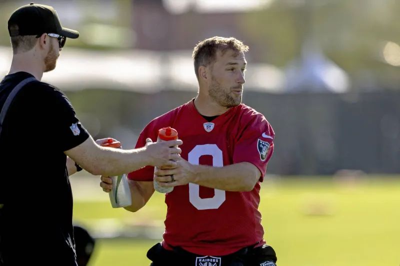 Raiders' Kirk Cousins, Maxx Crosby disciplined for practice skirmish