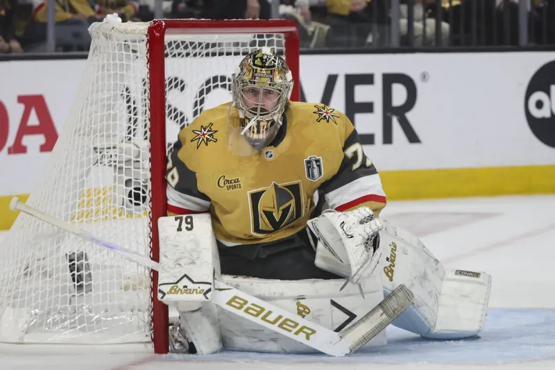 Golden Knights goalie suspended by Hockey Canada for code of conduct violation