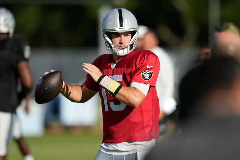 Fernando Mendoza learning from mistakes as Raiders prepare to play Texans