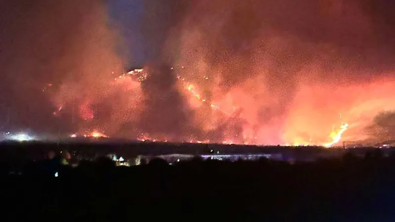 Governor Lombardo declares emergency as Hawk Fire spreads in Washoe County