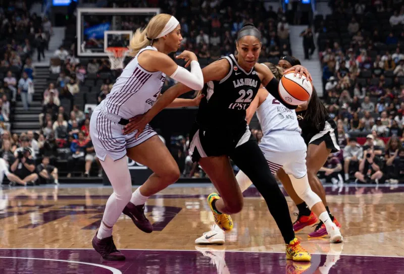Aces beat Tempo, but NaLyssa Smith's injury casts shadow over road win