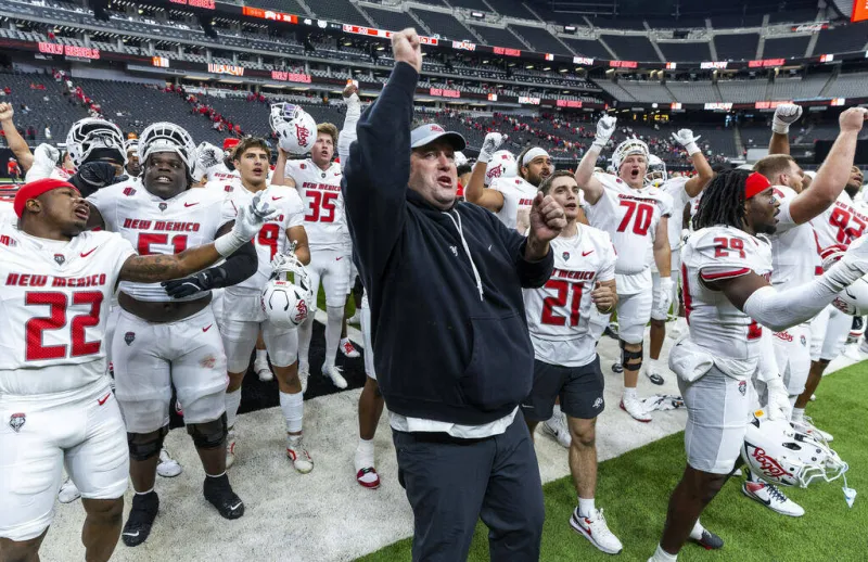 College football betting: Two underdogs highlight Saturday schedule