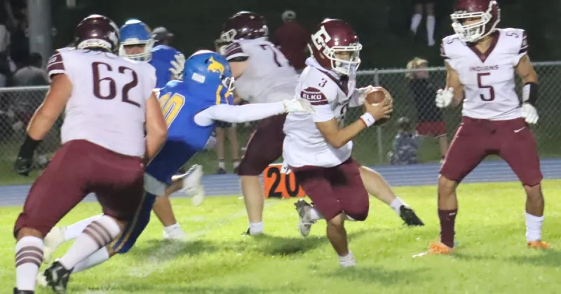 Indians roll on road over Lowry