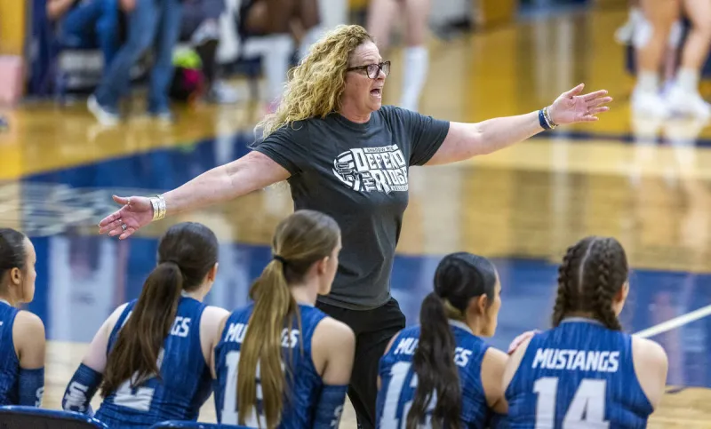 No. 7 Shadow Ridge beats No. 5 Coronado in 5A girls volleyball - PHOTOS