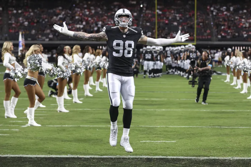 Dolphins prepare for 'hothead' Maxx Crosby, new-look Raiders in Week 1 matchup