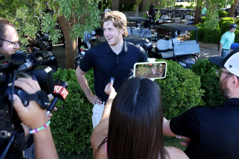 Golden Knights sign Braeden Bowman to 6-year extension