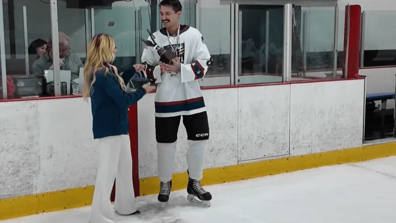 Firefighters, police face off on ice to honor 9/11