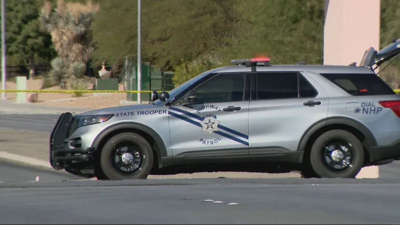 Wrong-way crash on U.S. 95 near Snow Mountain kills 2, critically injures 1
