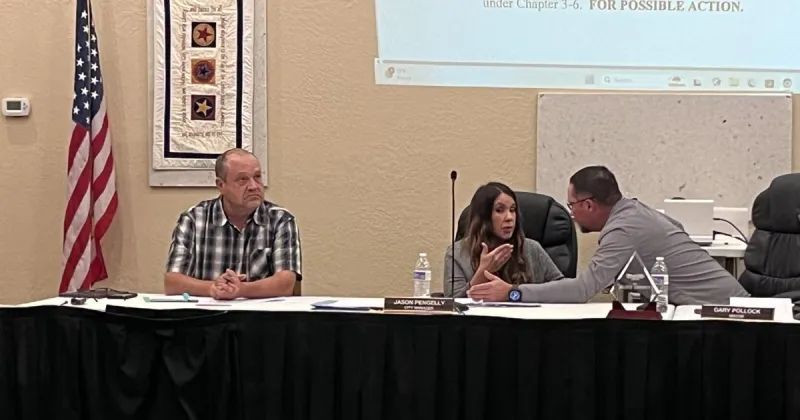 Wells City Council should keep public deliberations in public view