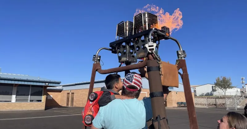 Northside Elementary students tour hot air balloon
