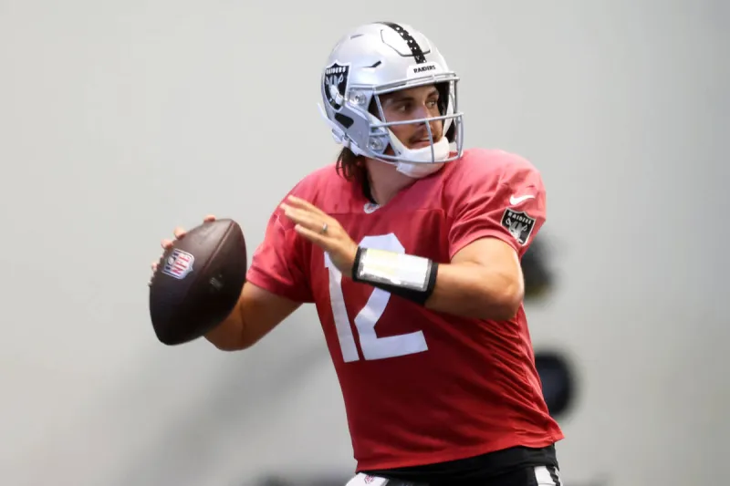 Raiders to be without backup quarterback on Sunday