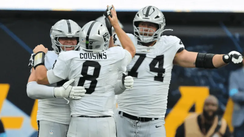 Kirk Cousins connects with Cody White for 2 TDs and Raiders beat Chargers 26-14