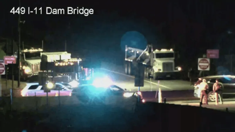 I-11 southbound closed at Nevada-Arizona line after deadly crash