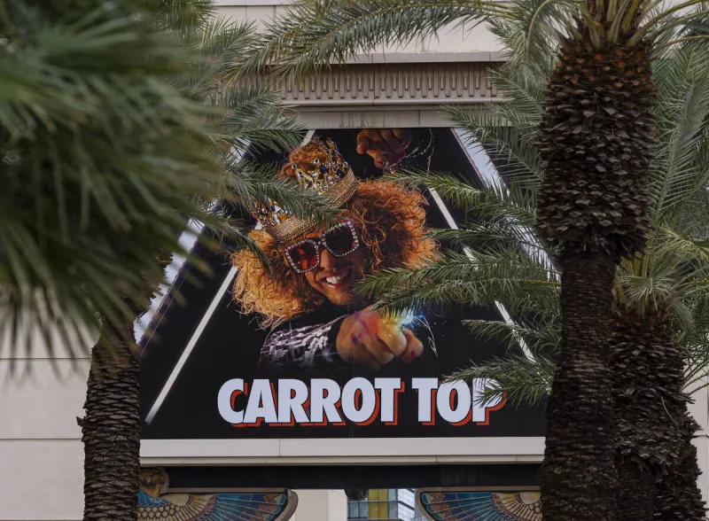 Extortion, sexual misconduct claims preceded Carrot Top's hospitalization, filings show
