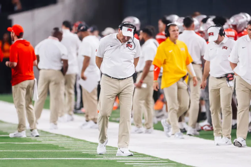 Dan Mullen: Inconsistency has led to UNLV football's 1-2 start